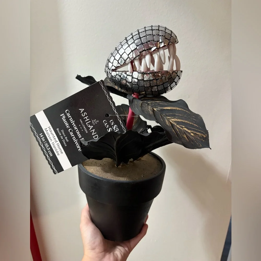 NEW HALLOWEEN LITTLE SHOP OF HORRORS DISCO BALL CARNIVOROUS PLANT AUDREY - Picture 1 of 5
